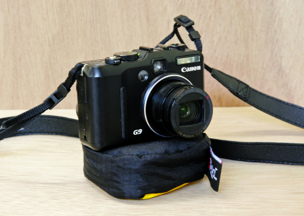 Compact
						       digital camera on bean bag pod